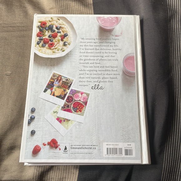 Deliciously Ella by Ella Woodward cookbook - Picture 2 of 3